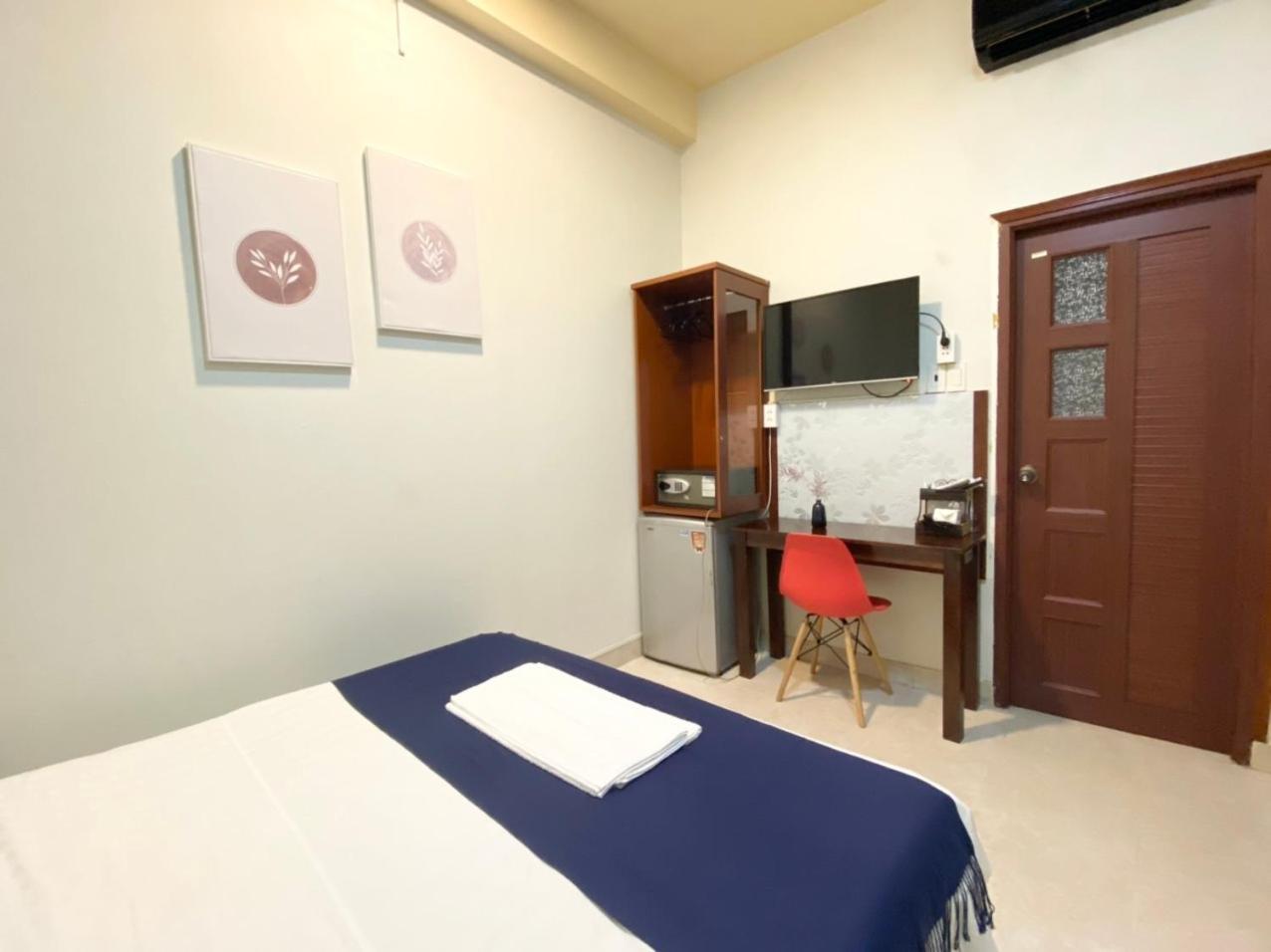Acorn Hotel Хошимін Екстер'єр фото
