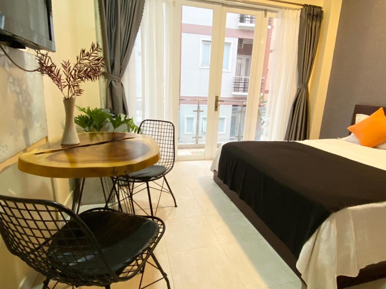 Acorn Hotel Хошимін Екстер'єр фото